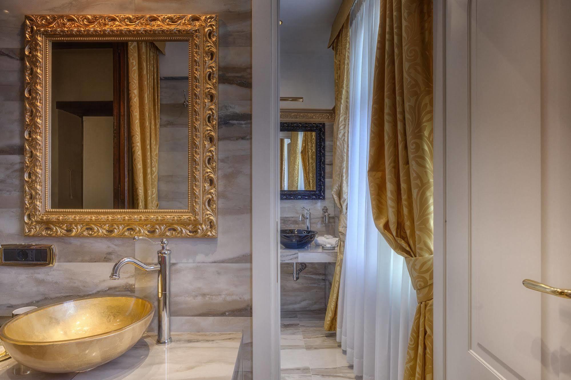 Tolentino Suites روما المظهر الخارجي الصورة