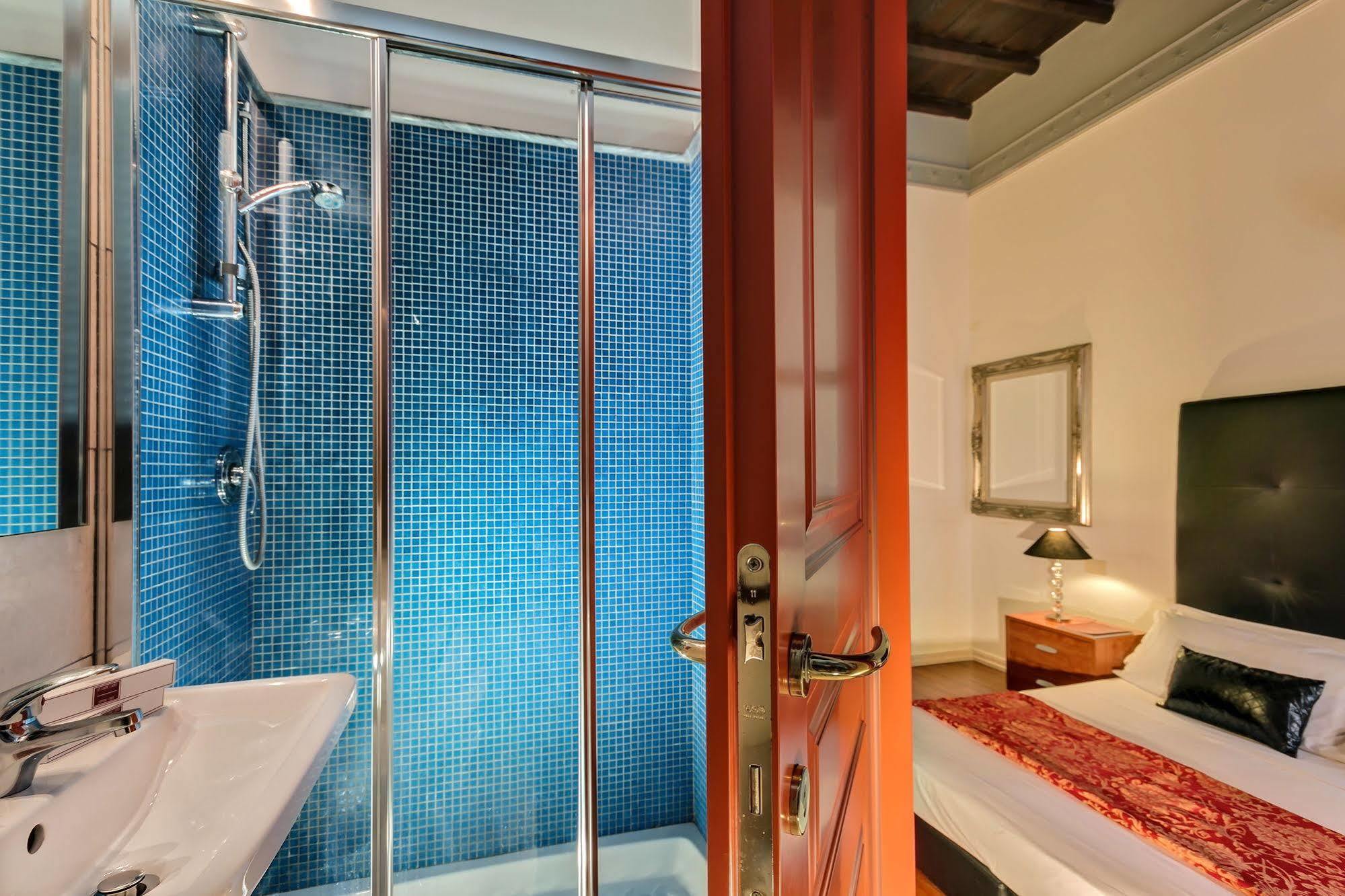 Tolentino Suites روما المظهر الخارجي الصورة