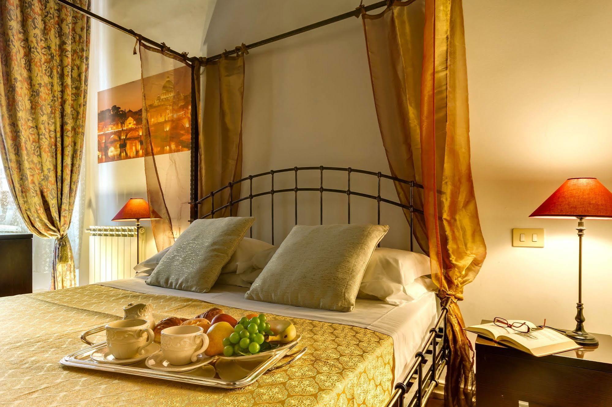 Tolentino Suites روما المظهر الخارجي الصورة