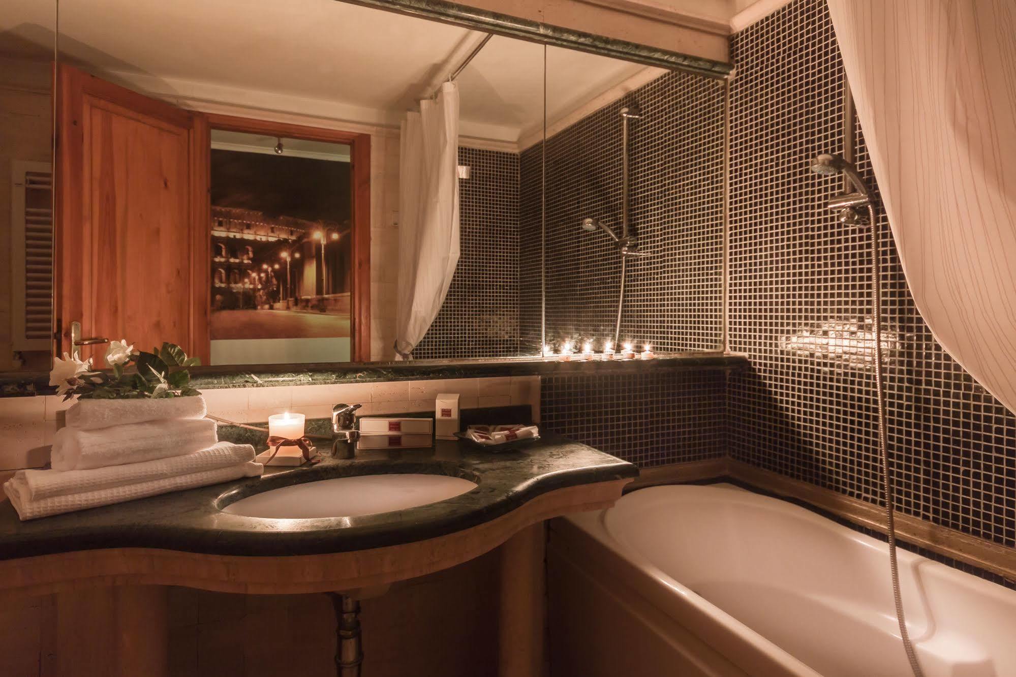 Tolentino Suites روما المظهر الخارجي الصورة